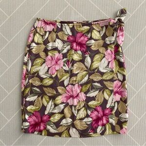 Tommy Bahama 100% silk floral wrap skirt Y2K Women’s Size M(8/10)